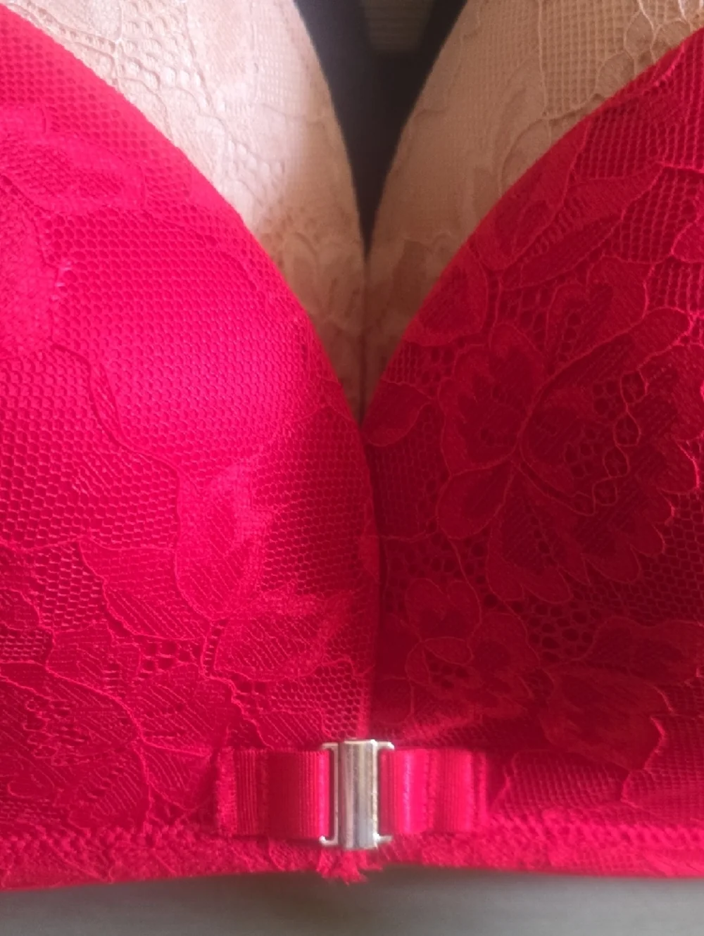 Rene Rofe Red Lace Push-Up Bra with Nude Lining - Picture 3 of 12